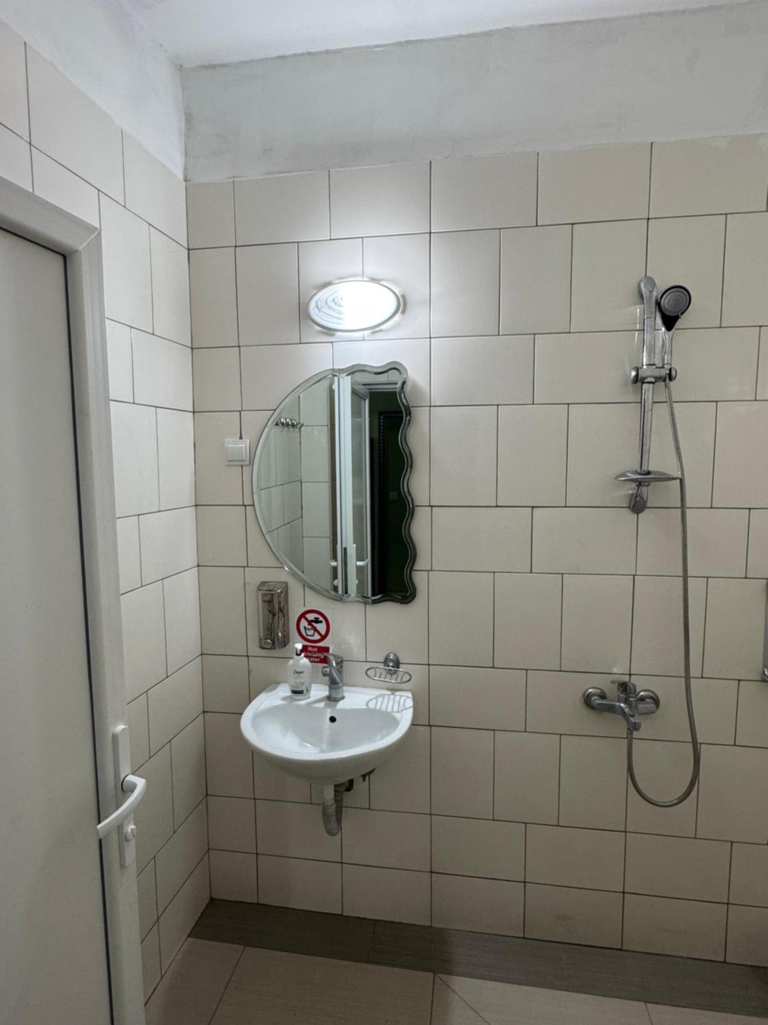 Hotel Yal Restaurant Tetovo Kültér fotó
