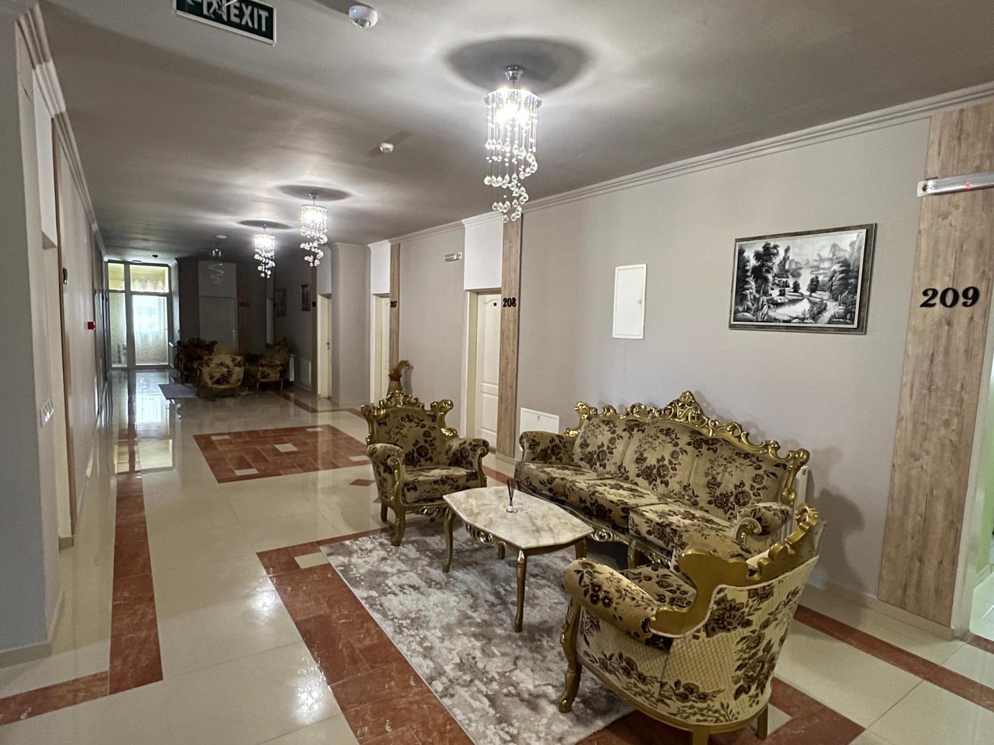 Hotel Yal Restaurant Tetovo Kültér fotó